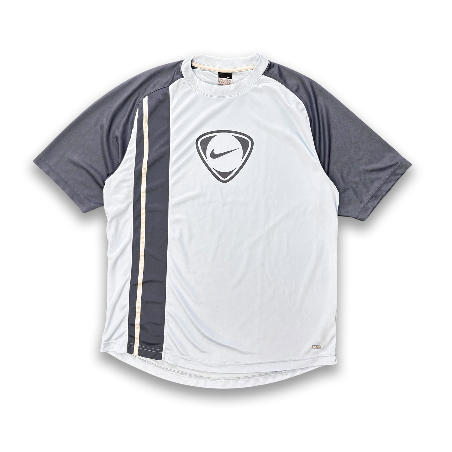 Nike tee (L)