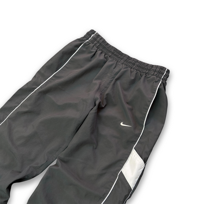 Nike track pants (M)