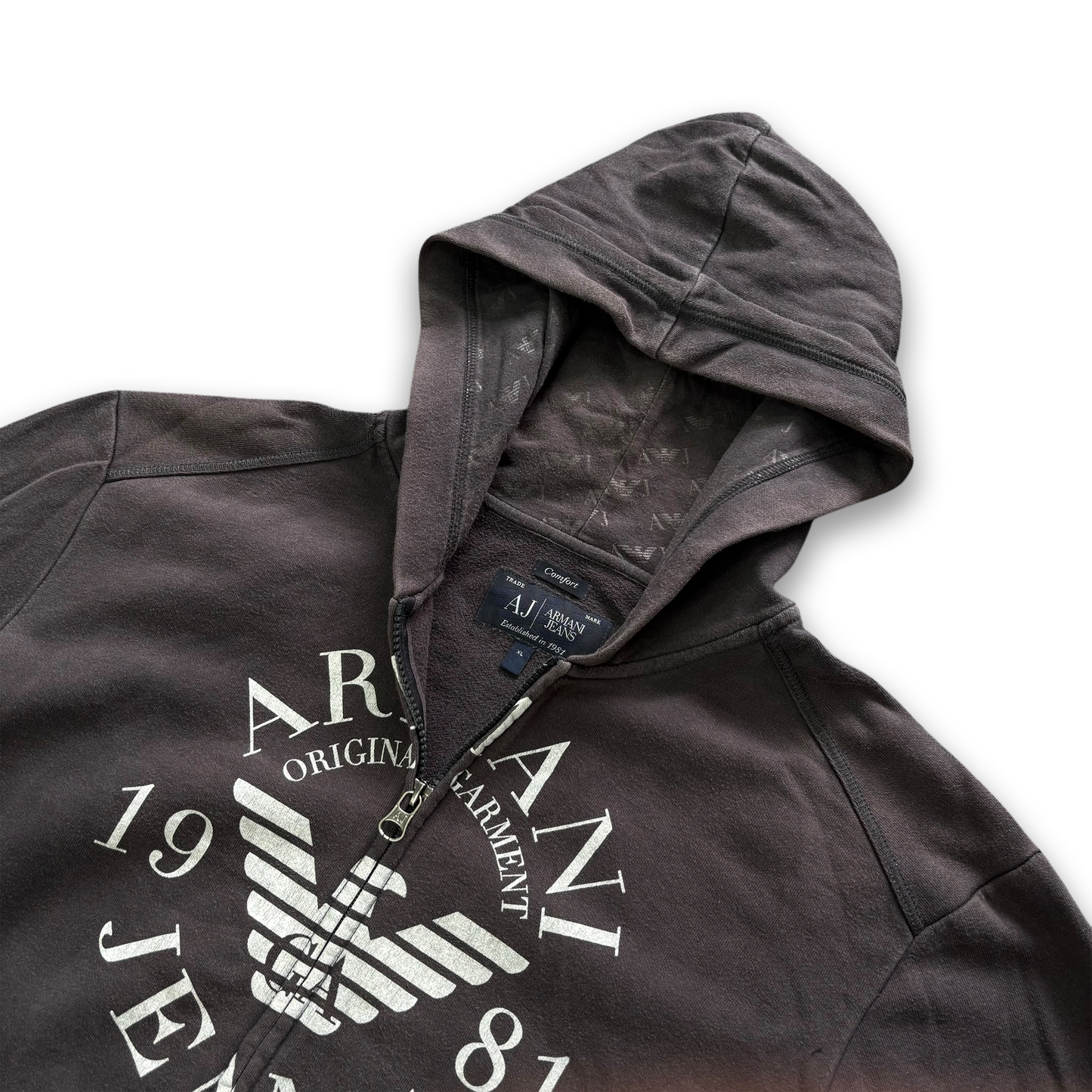 Armani zip hoodie (XL)
