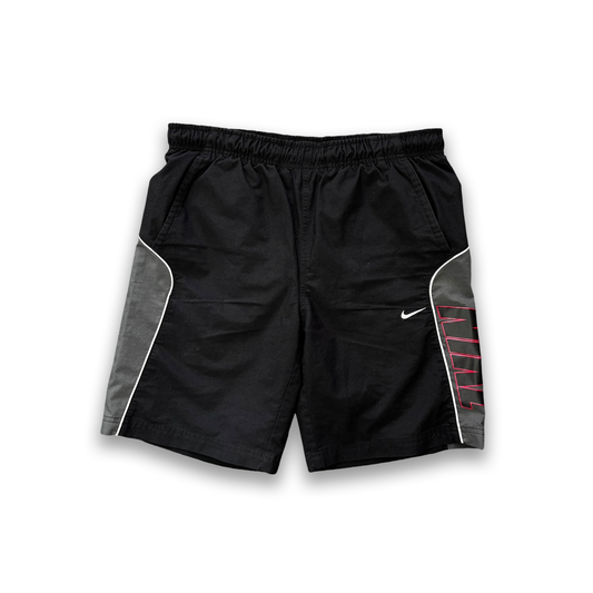 Nike shorts (S)